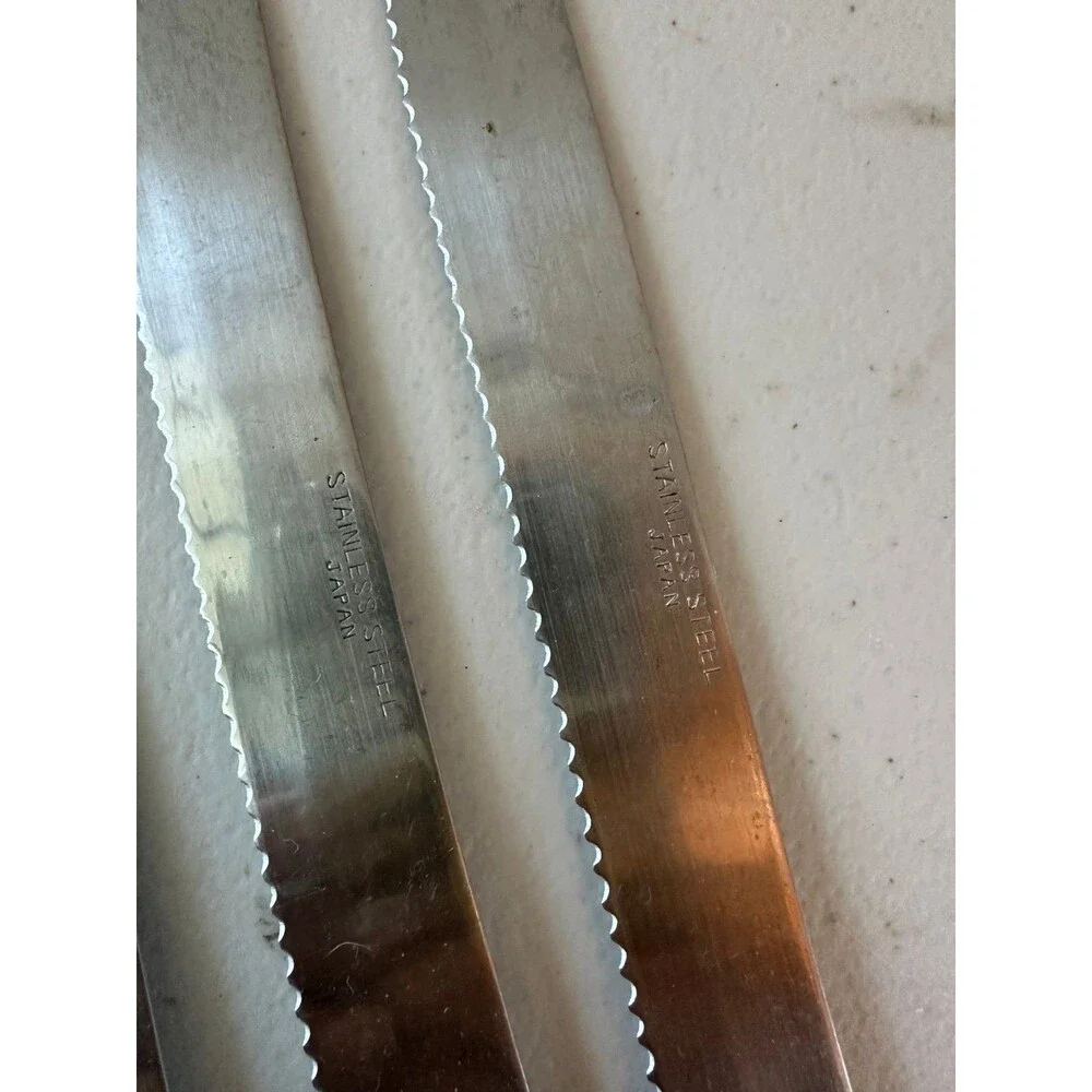 Vintage Set Of 4 Serrated Stainless Steel Japan Oversized Steak Bread Knives